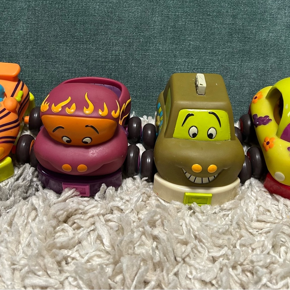 Vibrant Cartoon Vehicle Set for Kids